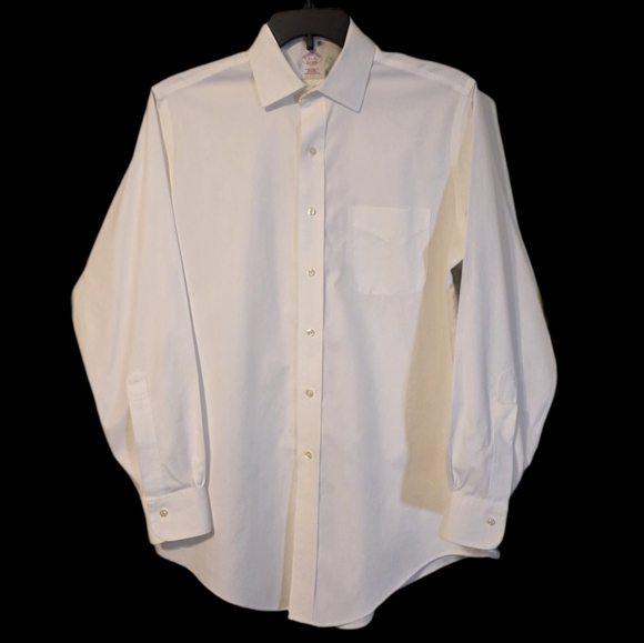 Brooks Brothers Other - Brooks Brothers White Non-Iron Dress Shirt 15.5 - 34 EUC